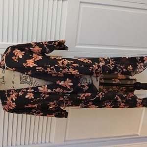 LuLaRoe Shirley - S EUC